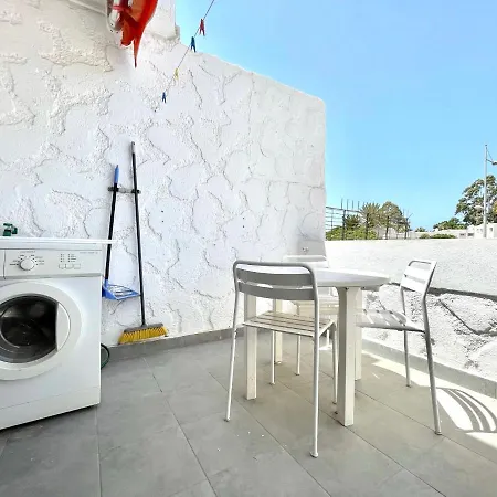 Cozy Apartment With Wifi In Tenerife Sur Costa Del Silencio