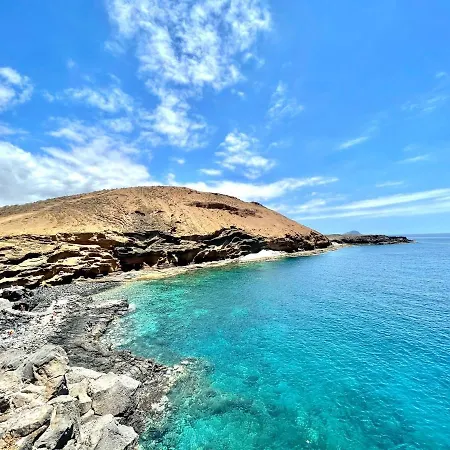 Cozy Apartment With Wifi In Tenerife Sur * Costa Del Silencio