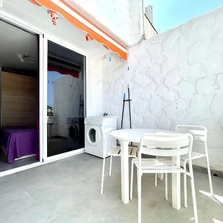 Cozy Apartment With Wifi In Tenerife Sur * Costa Del Silencio