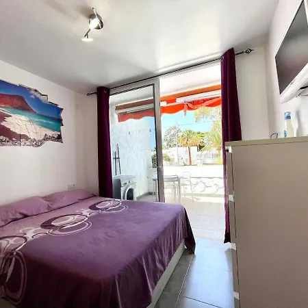 Cozy Apartment With Wifi In Tenerife Sur * Costa Del Silencio