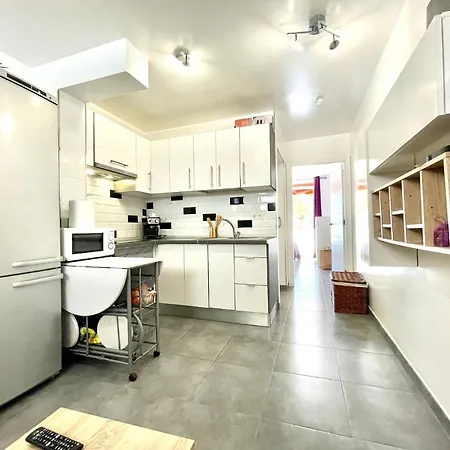 Apartament Cozy Apartment With Wifi In Tenerife Sur