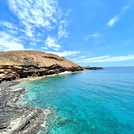 Cozy Apartment With Wifi In Tenerife Sur *