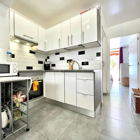 Cozy Apartment With Wifi In Tenerife Sur * Costa Del Silencio