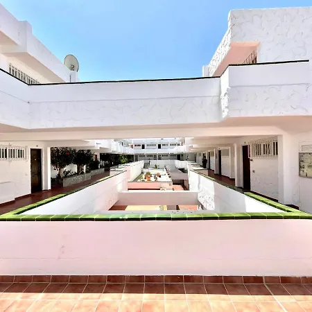 아파트 Cozy Apartment With Wifi In Tenerife Sur *